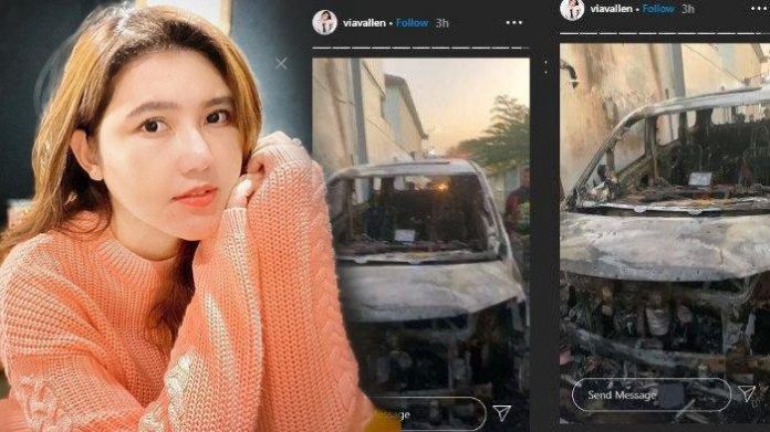 Via Vallen Mobil Dibakar Oknum Berita Via Vallen Mobil Dibakar Oknum Berita